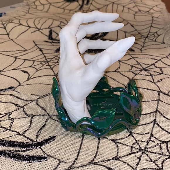 Bath and Body Works Ivy Hand Soap Holder - Picture 4 of 7